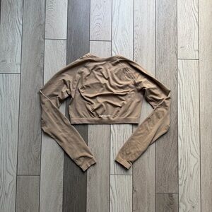 Alphalete Tan Long Sleeve Crop Top